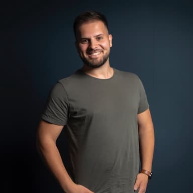 Nejat Berkan Akin